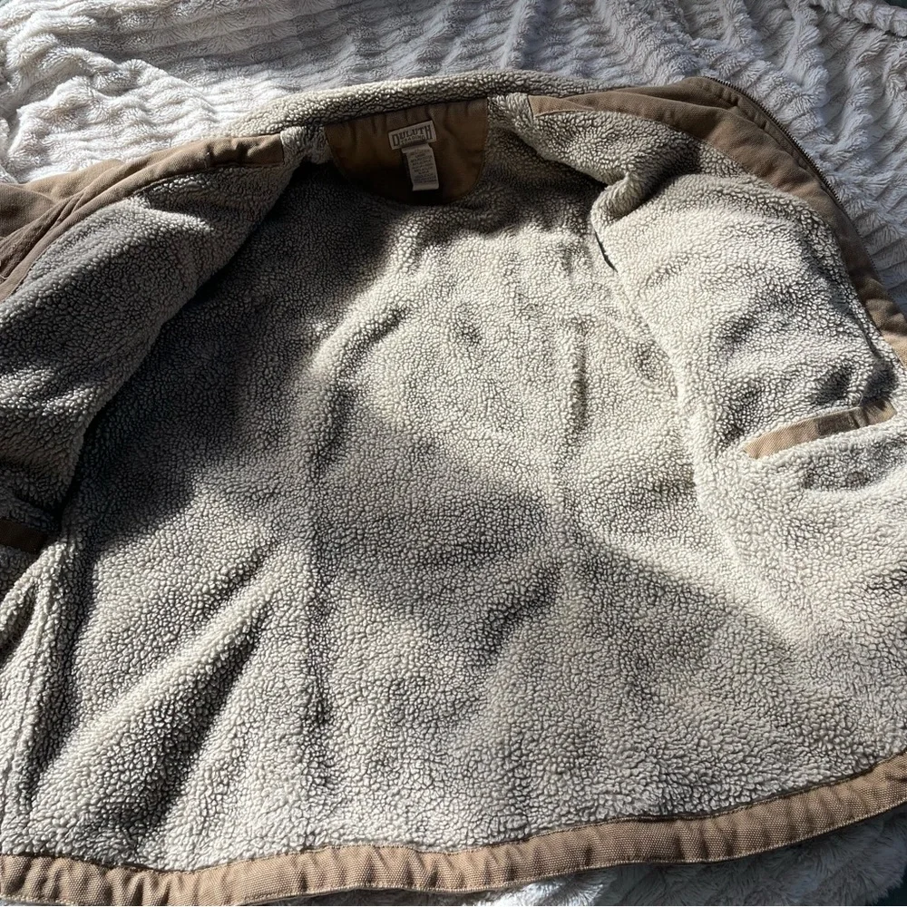 Duluth Trading Co Women’s Tan Firehose Sherpa Lined Jacket - Picture 8 of 10
